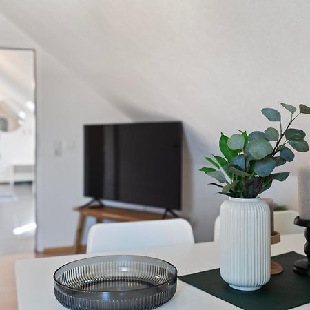 Anytime - Ferienwohnungen Greta In Friedrichshafen Am Bodensee Экстерьер фото